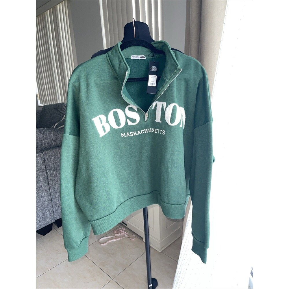 NWT Boston Massachusetts 1/4 Zip Pullover Crop Sweatshirt Women’s 3X Green.